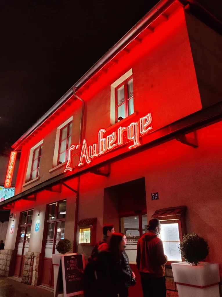 L'Auberge Lyon 8