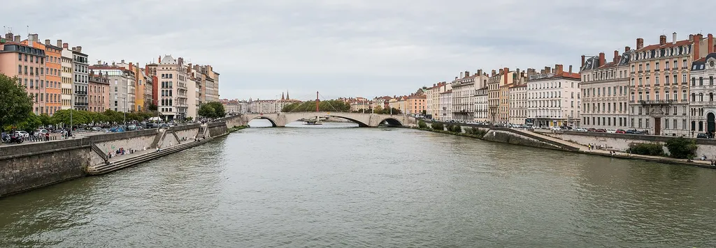 Que faire à Lyon en août 2026 : le guide des adresses ouvertes
