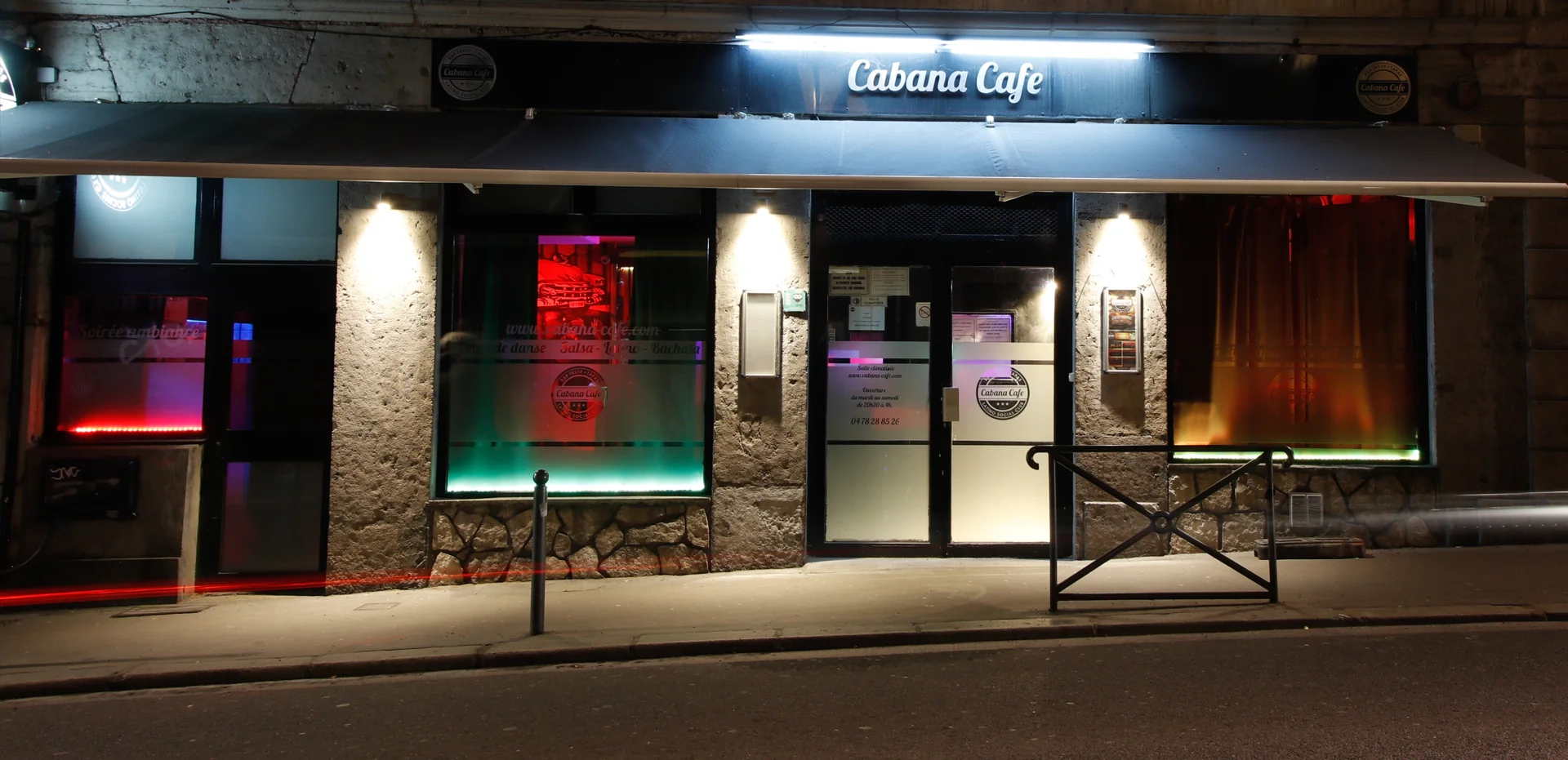Devanture-Cabana.png Devanture-Cabana.png