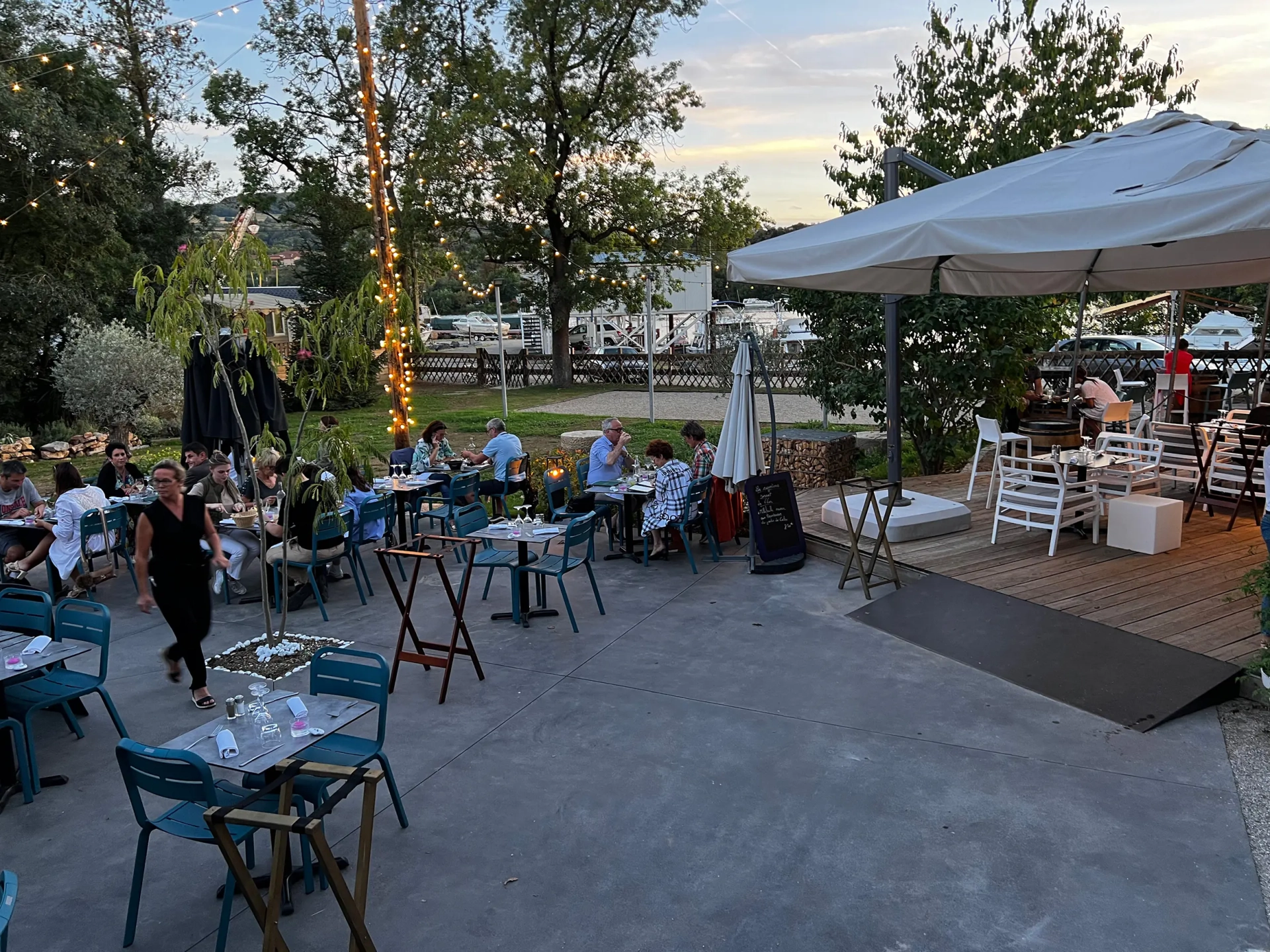 restaurant-chez-jostel-bord-de-saone-a-genay11