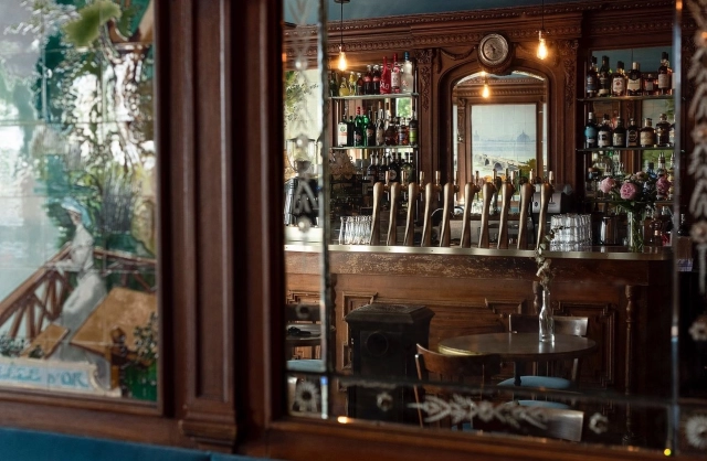 Café du Rhône
